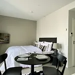 Borg Travel Center Apartamento