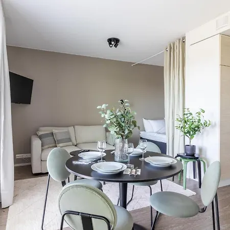 Borg Matkakeskus Studios, Free Parking